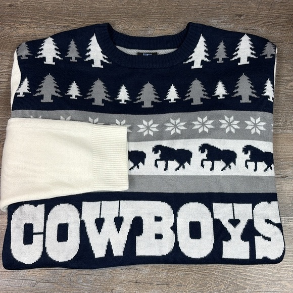 NFL Men’s Dallas Cowboys Wordmark Ugly Sweater Size 2XL - Picture 2 of 10
